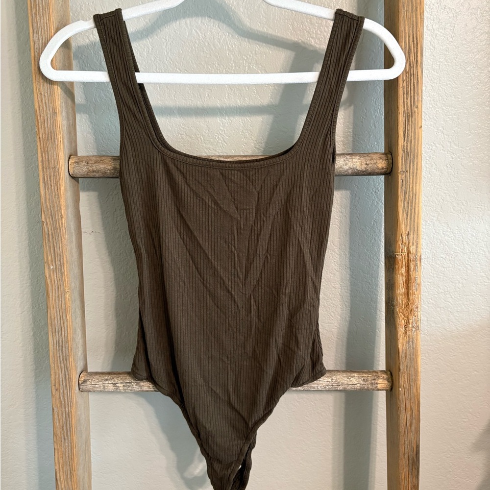 Lulus Green Ribbed Bodysuit - Picture 3 of 5